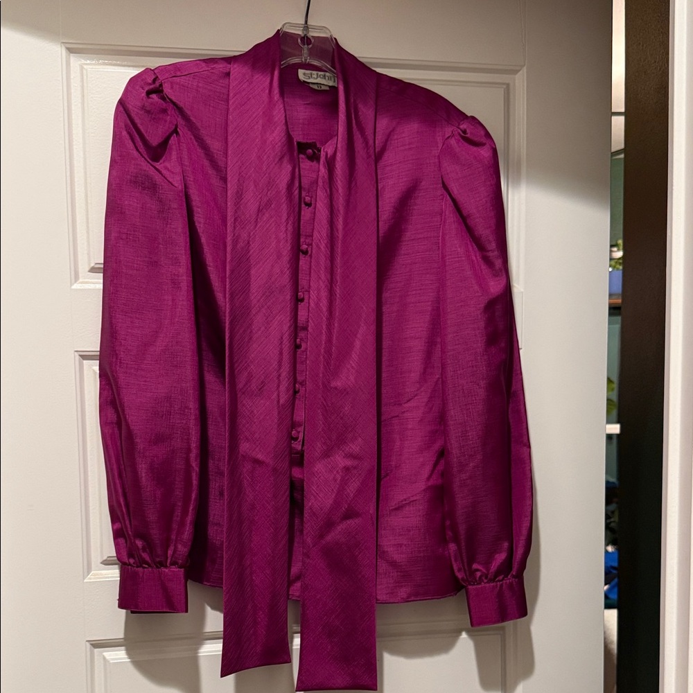 St. John Vibrant Magenta Top